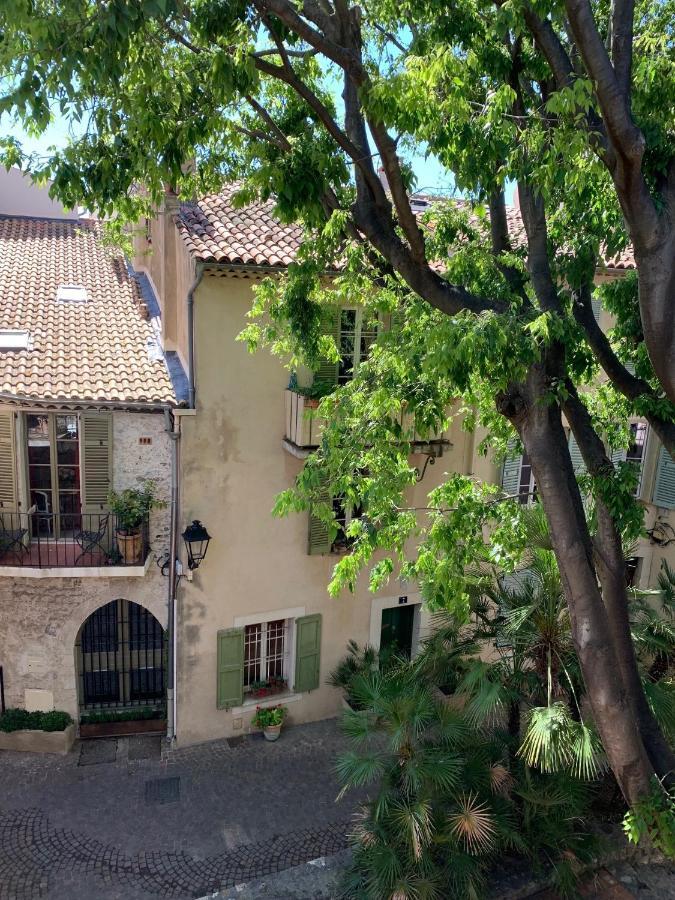 La Cle De La Porte B&B Antibes Luaran gambar